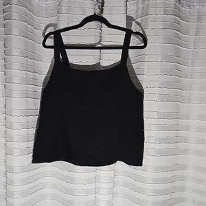 3/$10 Black Loose Crop Tank Top